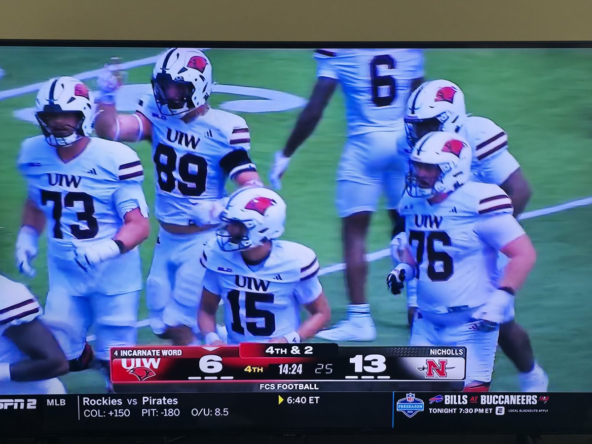 DMarcDegenerate's tweet photo. Probably the biggest surprise of the day so far. #CollegeFootball https://t.co/Nwn80F88Iz