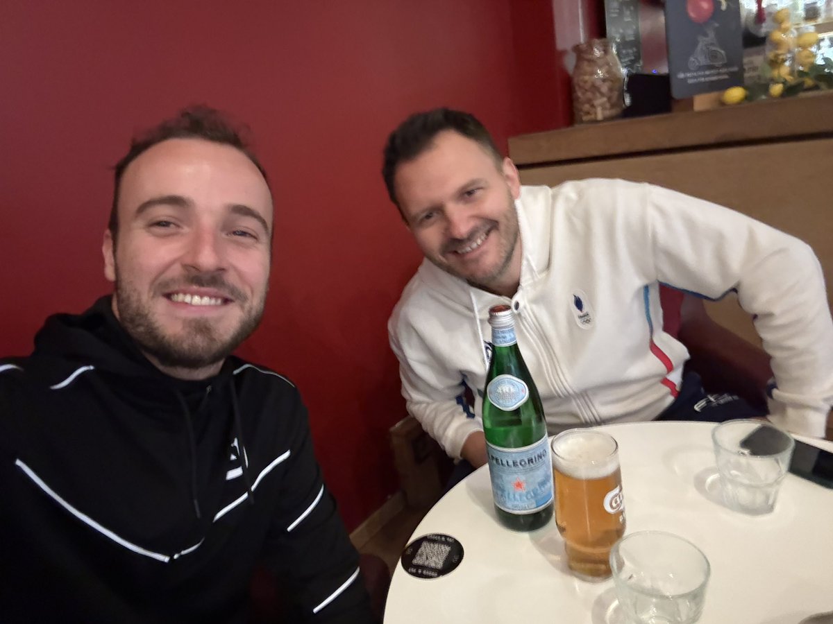 Merci tout le monde.
Un des plus beaux moments de ma carrière, triste, même très triste mais au moins aussi fier. 
C’était une semaine magique.
Merci encore pour tous les messages, c’est trop d’amour, merci vraiment ❤️
À la prochaine, Letsgauzzz 🫶🏼