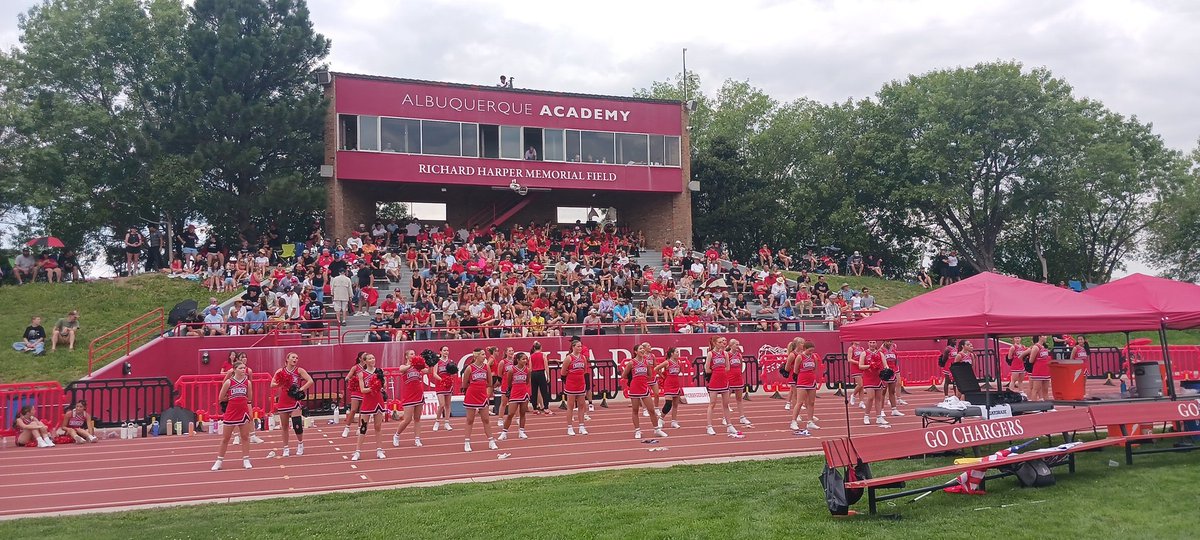 Made our way to Albuqurque Academy to catch some of the Moriarty-Academy game. Right now. the Chargers lead 21-7 with 5 mins left in 2Q. Nice crowd here.