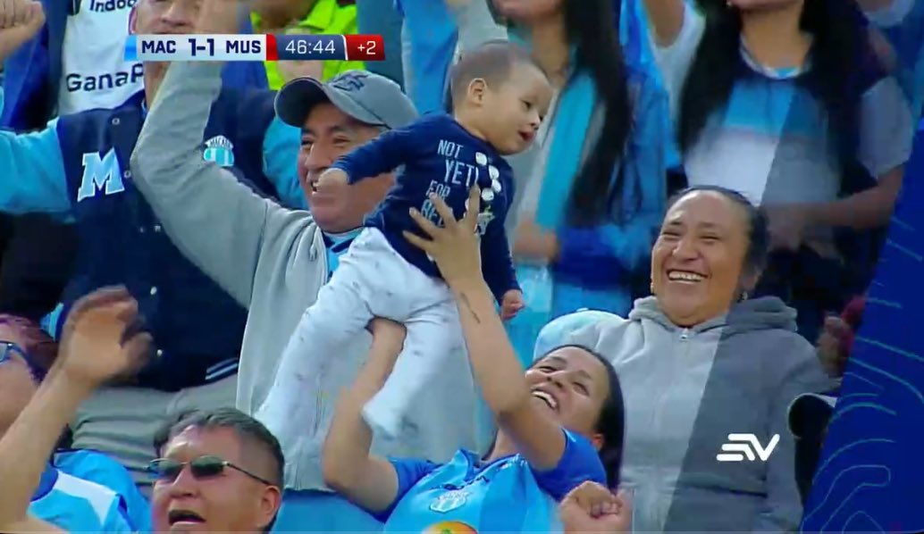 CelesteSe51139's tweet photo. Macara es herencia
El celeste recorre en la sangre de esta linda hinchada 🩵 https://t.co/qzes6k1bZB