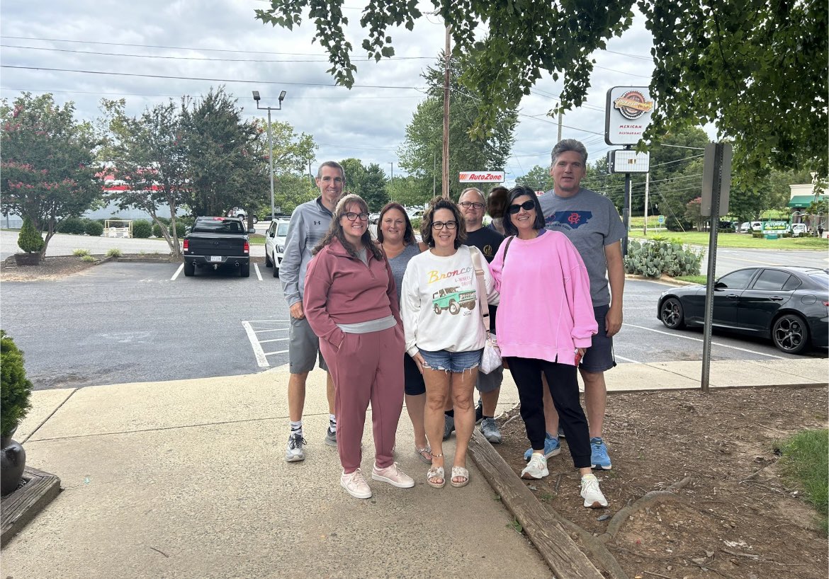 So nice to spend some time as a group yesterday with our exploratory teachers. We are such a big group so it is hard to get everyone together but we did have most of us there and it was a nice time outside of school 😊