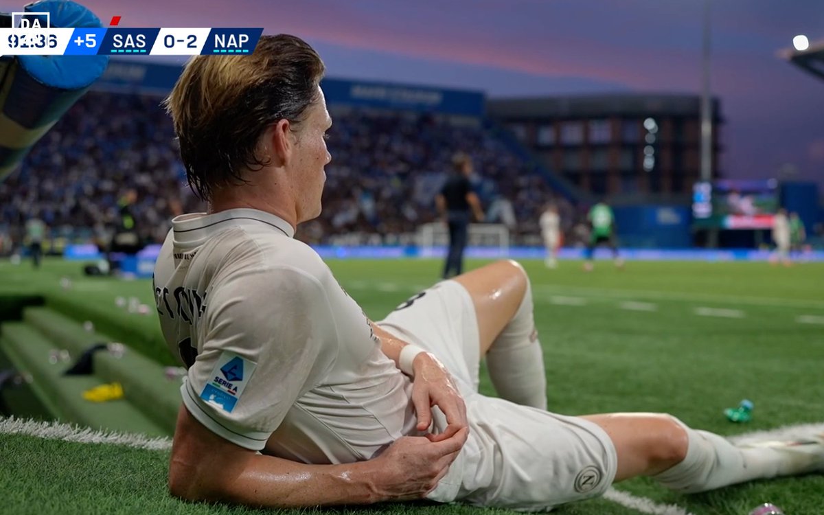 Goditi lo spettacolo, Scott 💙

#McTominay #SassuoloNapoli #SerieAEnilive #DAZN