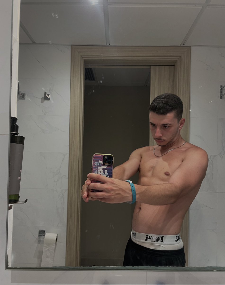 Jack Mid 🪐 tweet media