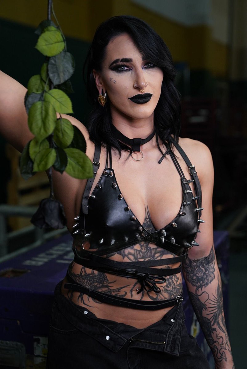 dailyripIey's tweet image. 