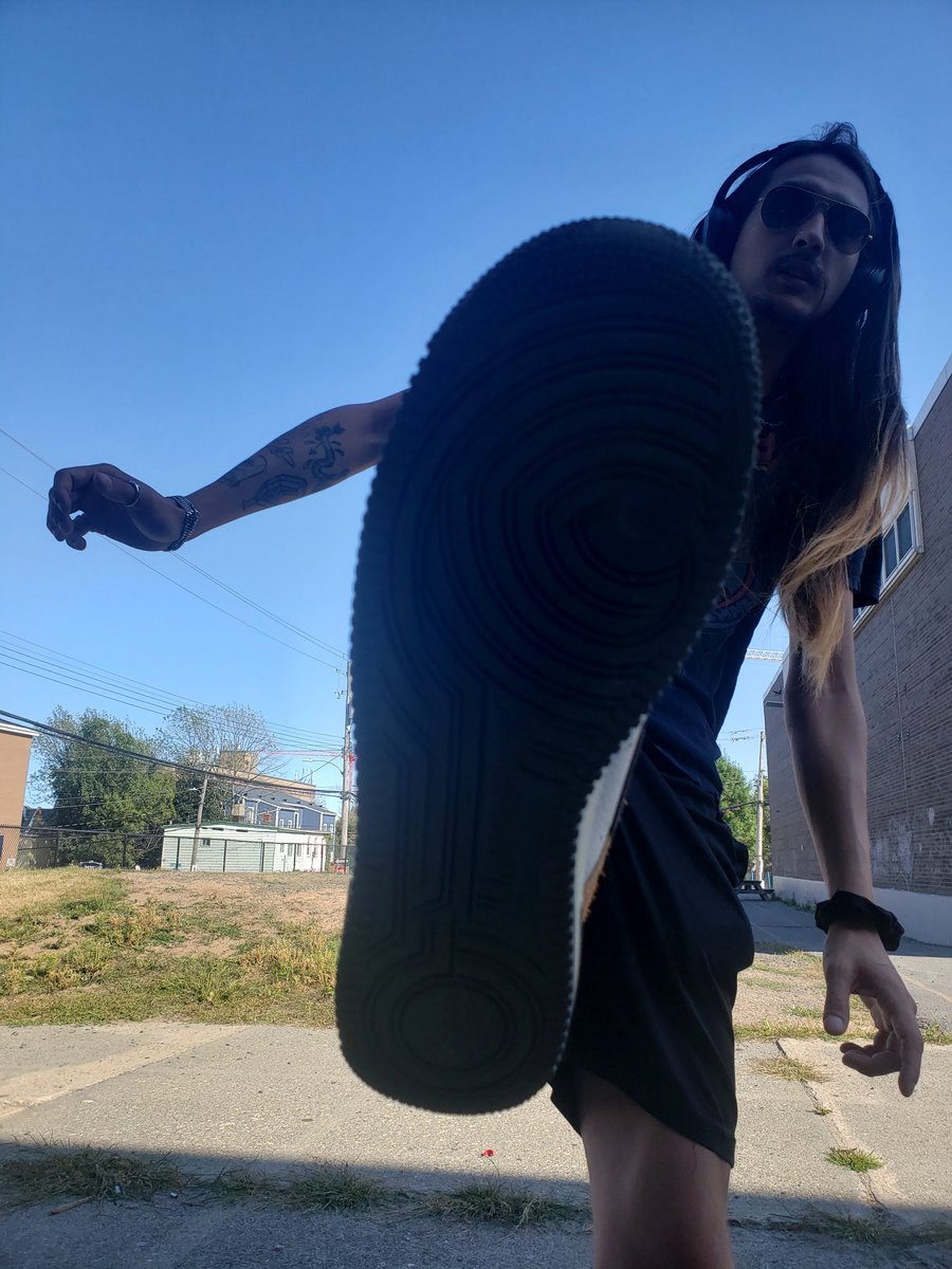 POV u ant and me when u ant