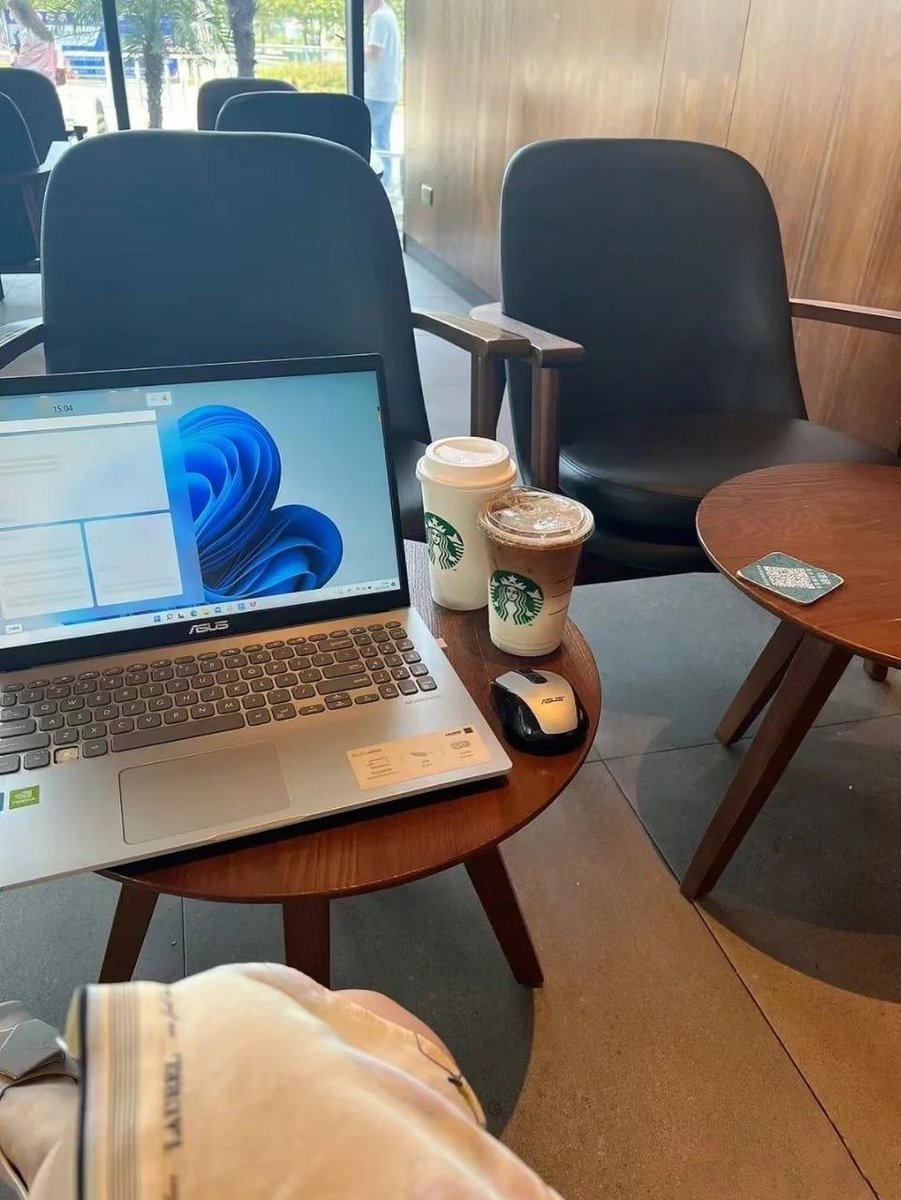 ester59266316's tweet image. Preparing materials for an upcoming conference this weekend! 📊✏️ It&apos;s all about staying organized and being ready to share insights with others. Can&apos;t wait to connect and collaborate with like-minded folks!   #ConferencePrep #Networking #WeekendWarrior