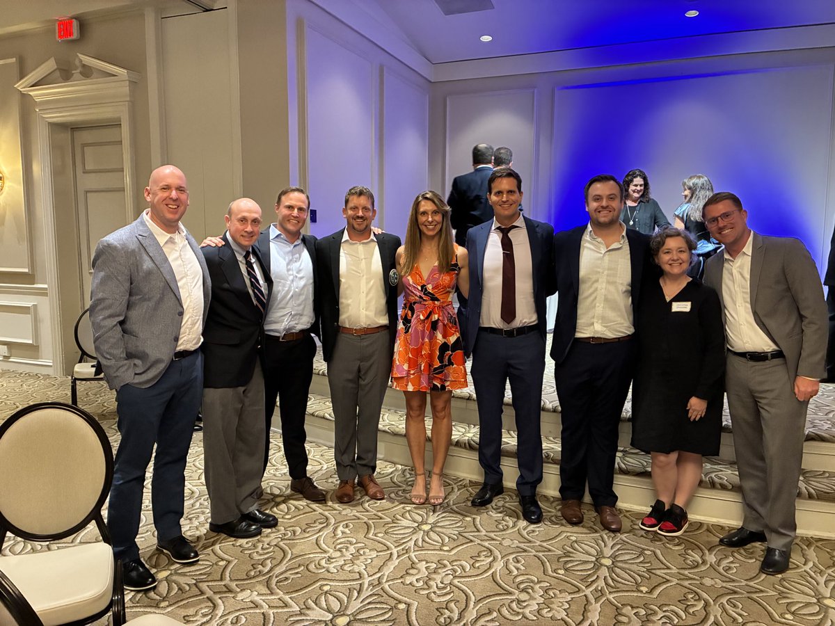 Georgia Swim & Dive (@ugaswimdive) on Twitter photo ๐ Congratulations to our Diving Head Coach <a href="/ColwillChris/">Chris Colwill</a> on his induction into the Georgia Aquatic Hall of Fame!
#DGD | #GoDawgs ๐พ ๐ Congratulations to our Diving Head Coach <a href="/ColwillChris/">Chris Colwill</a> on his induction into the Georgia Aquatic Hall of Fame!
#DGD | #GoDawgs ๐พ