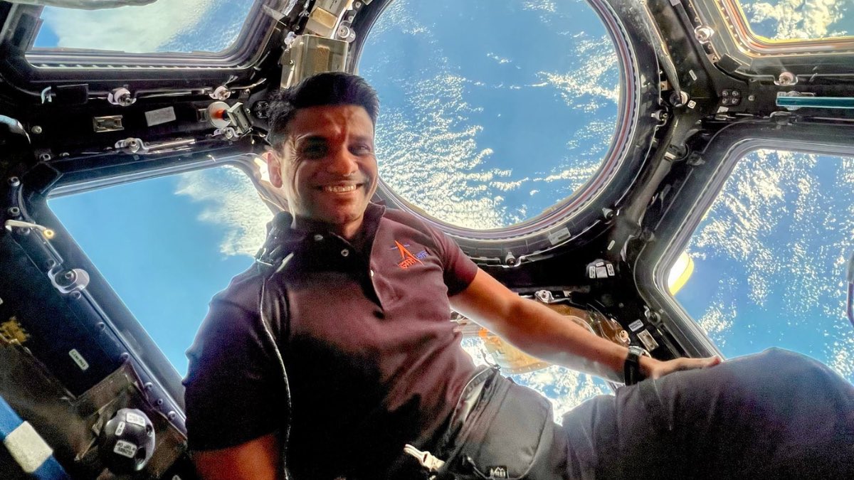 Thom_astro's tweet image. 🇮🇳✨ Happy #NationalSpaceDay to our colleagues in India!
🚀 Congratulations to @isro and to Shubhanshu Shukla @gagan_shux for his successful mission; space is the final frontier for peace through cooperation  – looking forward to what’s next! 🌌

#india #isro #shubhanshushukla