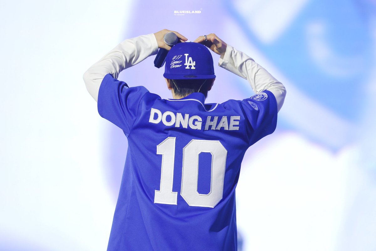 250823
 &lt;SUPER SHOW 10&gt; in SEOUL DAY2
💗
#동해
#슈퍼주니어
#이동해
#DONGHAE 
#SUPERJUNIOR