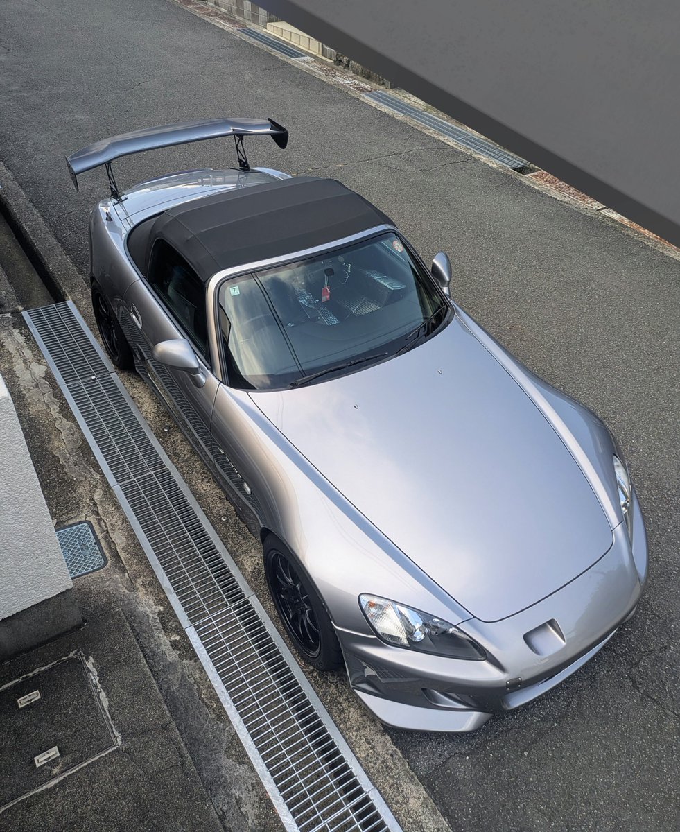 らららいと tweet media