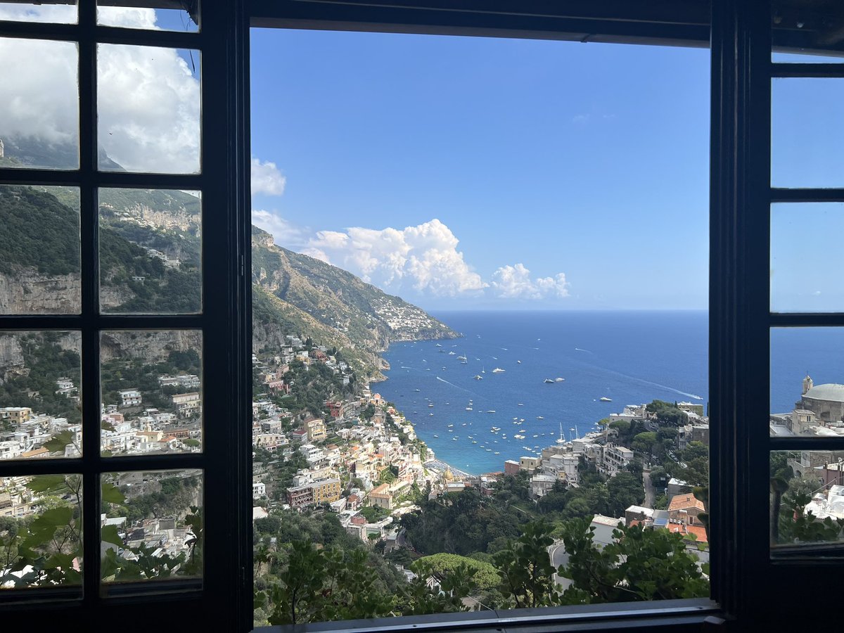boatkidsupermax's tweet photo. The CEO has made it to Italy. Not bad here. 

Once boatkid hits 100m I’ll consider settling down. 

#boatkid
#boatkidceo https://t.co/FyvvjJDnS9