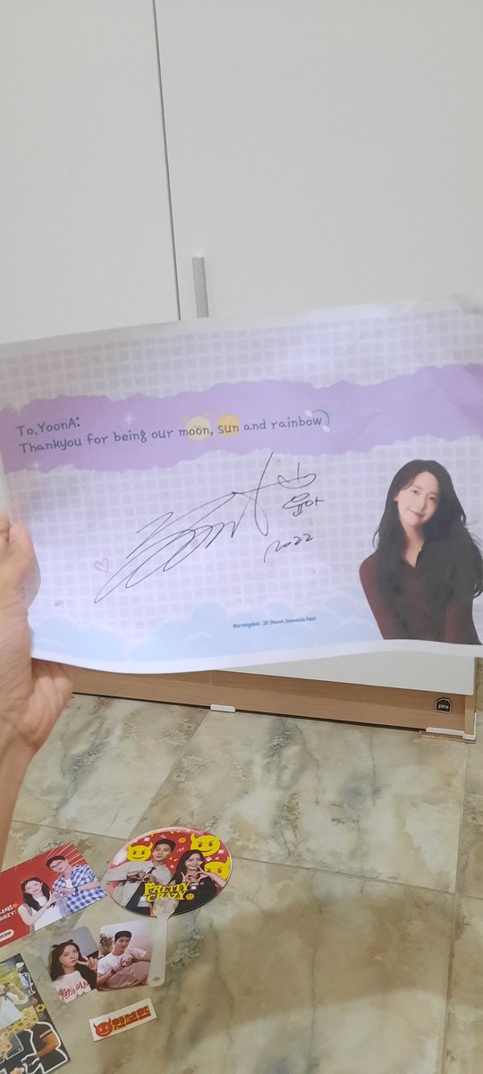 akhirnya nonton #prettycrazy jugaa 🥹. filmnya seru, banyak lawaknya, sedihnya juga ada, acting #yoona gak perlu diragukan lagi 👍🏻. apalagi nontonnya bareng <a href="/MORNINGDEER_ID_/">YoonA Indonesia Fans 🇮🇩</a>  dan <a href="/BohyunIndonesia/">bohyun.indonesia 🇮🇩</a> makin seru parahh. thankyou kakak kakak semua untuk giftnyaaaa 🫶