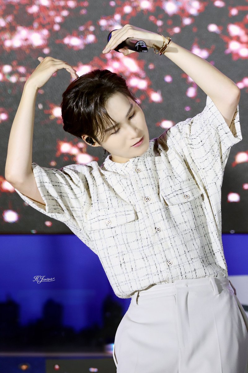 🦐2025.8.23 홍성대하축제

널 오늘도 더 사랑해, 내 마음 새우처럼 🦐조그맣지만 깊게, 매일 널 향해 뛰고 있어. 🦐🧡두근두근 

#김희재  #kimheejae #金熙栽 #キム·ヒジェ