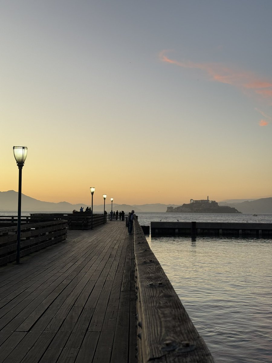Have been visiting San Fransisco almost annually since my first WordCamp SF 2012…  have had another great week here with clients, friends and an ops event before #wcus next week in Portland. 

Can’t beat the north west this time of year
