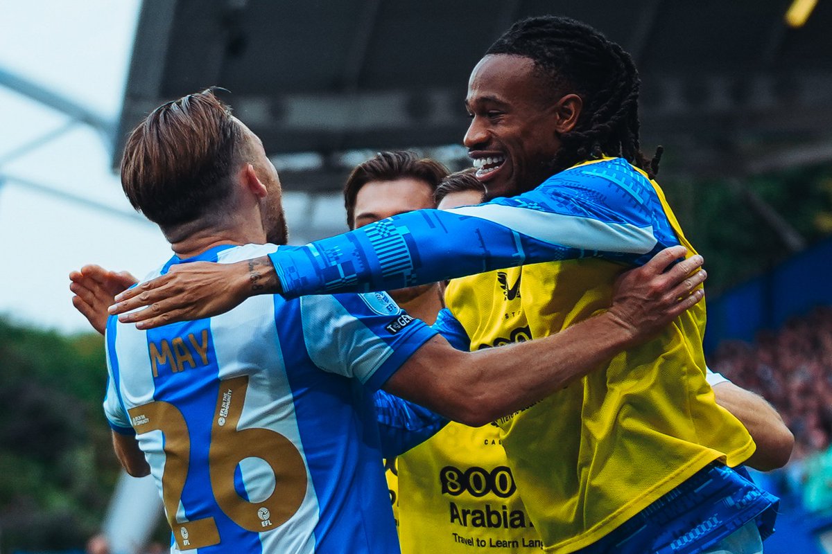 htafc's tweet image. Them Terriers 💙

#htafc