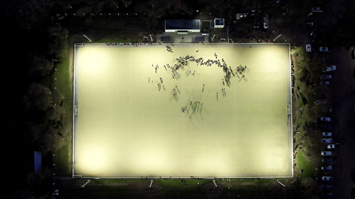 ¿VIERON QUE TODO LLEGA? 

Los pehuajenses nos animamos a soñar porque sabemos que todo puede ser posible.

➡️ Hace no tanto acá habia campo, animales y solamente pasto. Esto era un descampado.