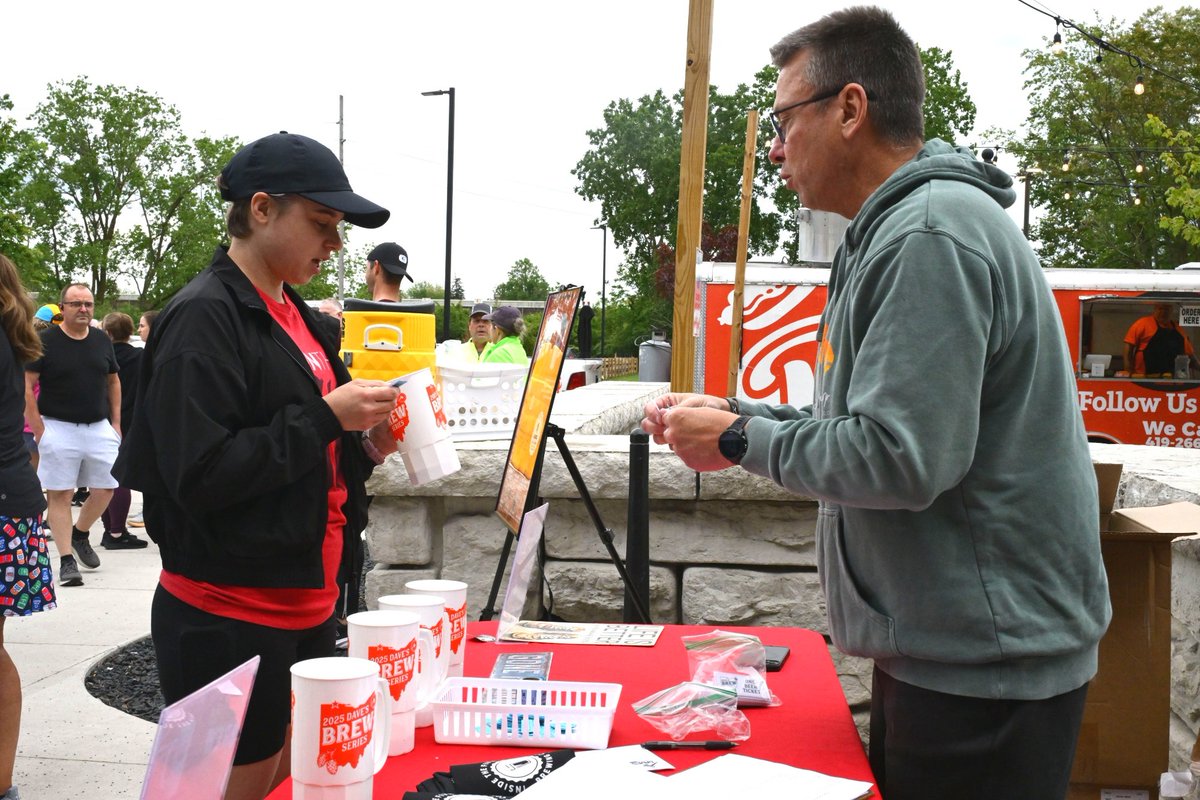 Tomorrow is the day! Join us for a brew run at Findlay Brewing Company at 2 p.m. this one is gonna be a good one. We can't wait to see you there!  #DavesRunning #BrewSeries #Running #BrewDash #CraftBeer #RunforBeer
