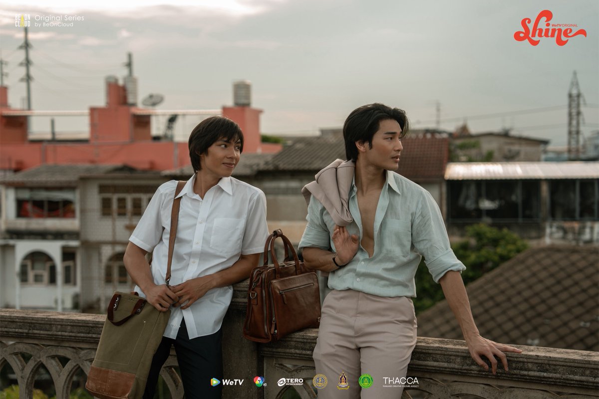จบ #ShineEP4 ท่านผู้อ่านที่รักเล่า มีใครที่อยากกุมมือเอาไว้นาน ๆ หรือไม่ ชอบซีนไหนเล่ากันน้า 🫶🏻✨

รับชมซีรีส์ "Shine" Orchestric Version ทุกคืนวันเสาร์พร้อมกันทั่วโลก เวลา 22:00 น. (GMT+7) ทางแอปพลิเคชัน WeTV หรือเว็บไซต์ WeTV.VIP และ Acoustic Version ทางช่อง 7HD