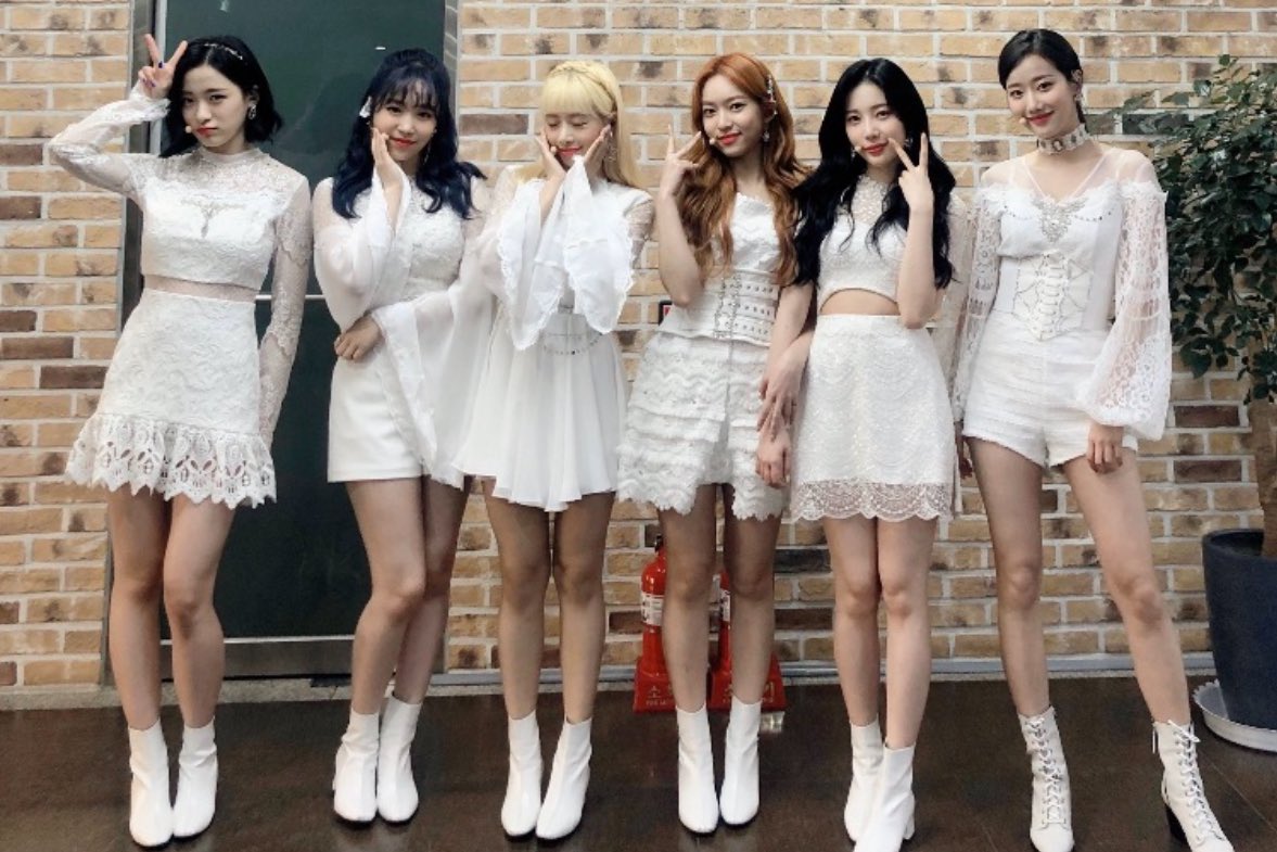 CLbCKDWbNioJrcC's tweet photo. プリルデビュー10周年おめでとう🎉🎊㊗️
#April #chakyung #chaewon #naeun #yena
#rachel #jinsol
#April10thDebutAnniversary https://t.co/aNs3Id007S