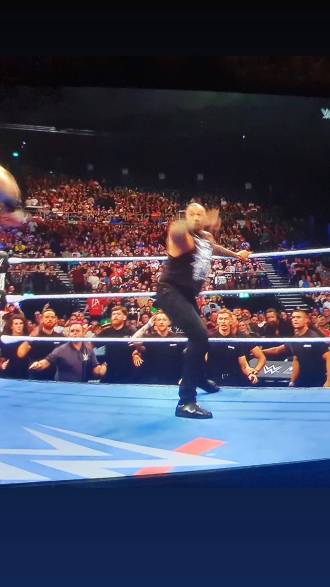 Clairehausen tweet media