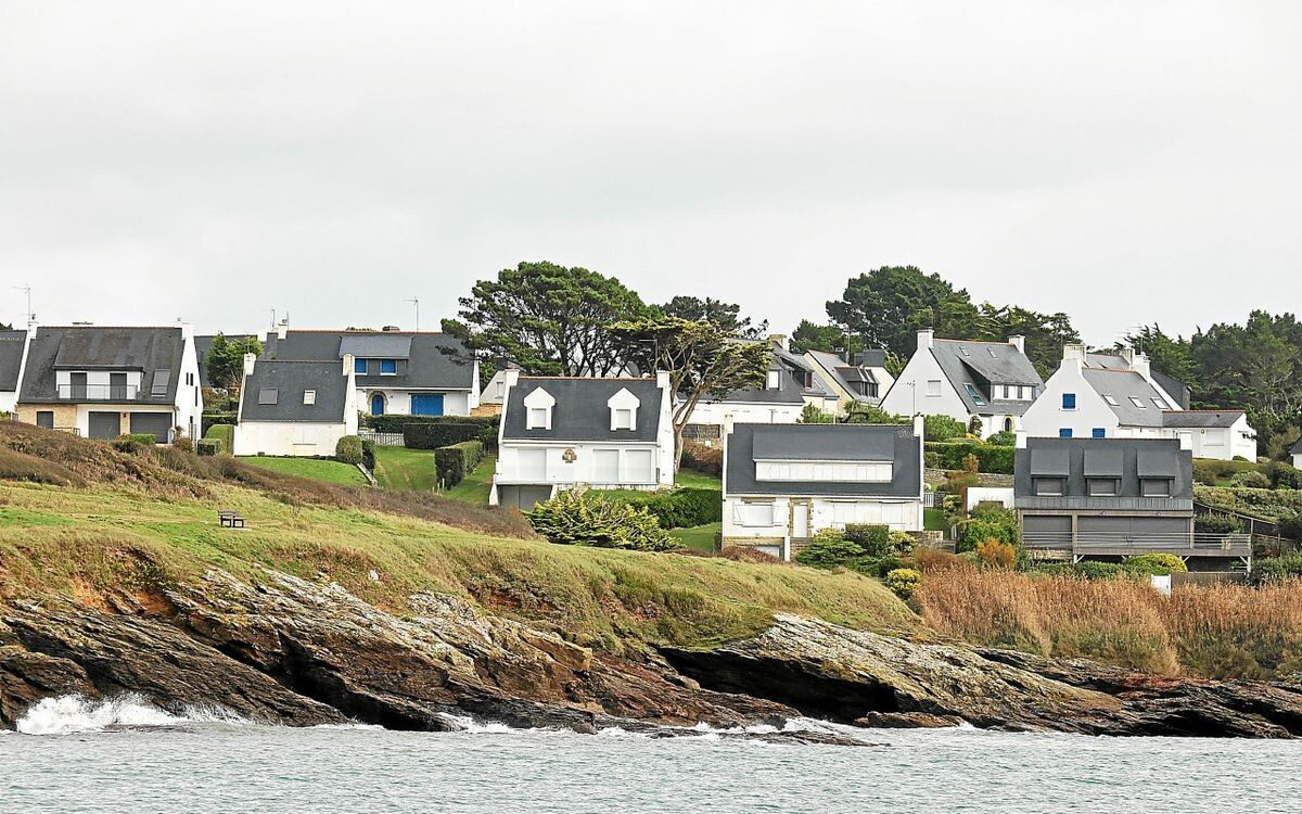 Interdire la construction de maisons secondaires « doit permettre de limiter les locations de courte durée », explique Annaïg Le Meur
➡️ go.letelegramme.fr/Aizm