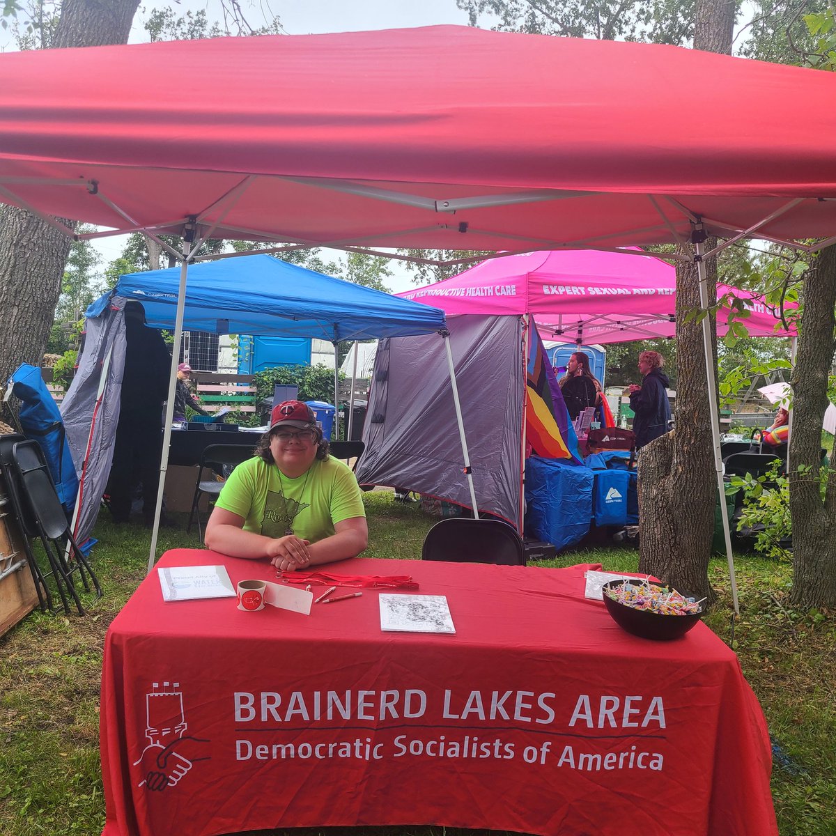 BrainerdMNDSA's tweet photo. We're here at Bemidji Pride! Feel free to swing by if you're in the area, grab some candy, and chat with us about the future of democratic socialism in Central MN! https://t.co/ABPycKI1qr