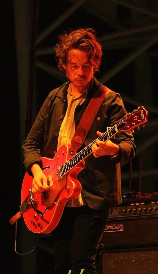 Los Bunkers Daily ☆ (@daily_bunkers) on Twitter photo 