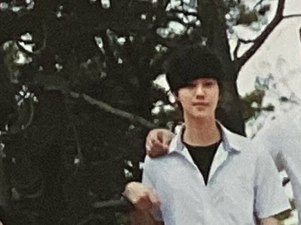 + 졸사에 자기 혼자만 화보 찍고 있슨