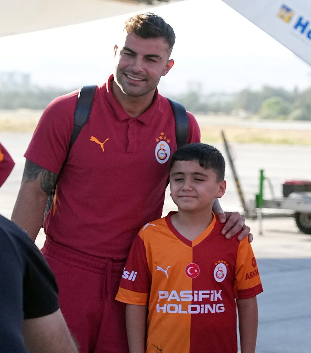 Galatasaraylı nesiller yetiştireceğiz.