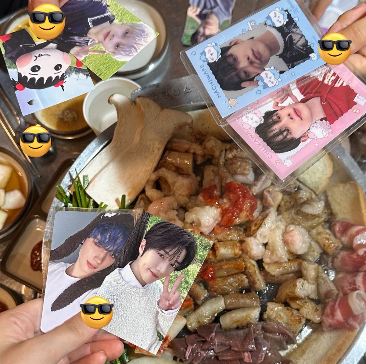 둘 셋! 안녕하세요 모아입니다!