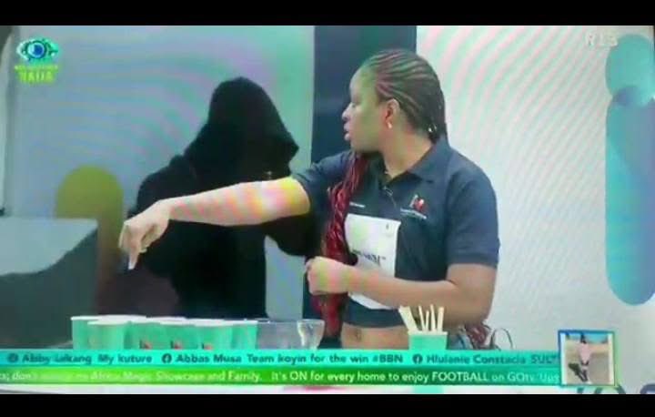 9jamebo's tweet image. Thelma is a very Competitive Lady.. She made her Won again 

See Rooboy dancing because this is his First Sponsored Task Win and Kola 

Congratulations Guys! Something to go with 

#BBNaija

—-
West Ham Saudi Thomas Frank Trafford Al Ahli