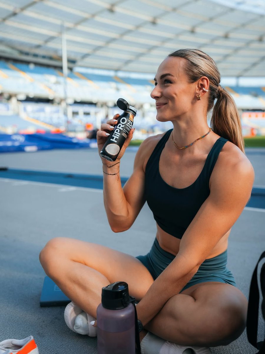 liekeklver's tweet photo. Celebrating the 4-year anniversary of a great partnership!!!! 💕 my daily dose of protein, HiPRO got my back 💪🏼 Next up: Zurich Diamond League Final. https://t.co/iUybVsMN8o