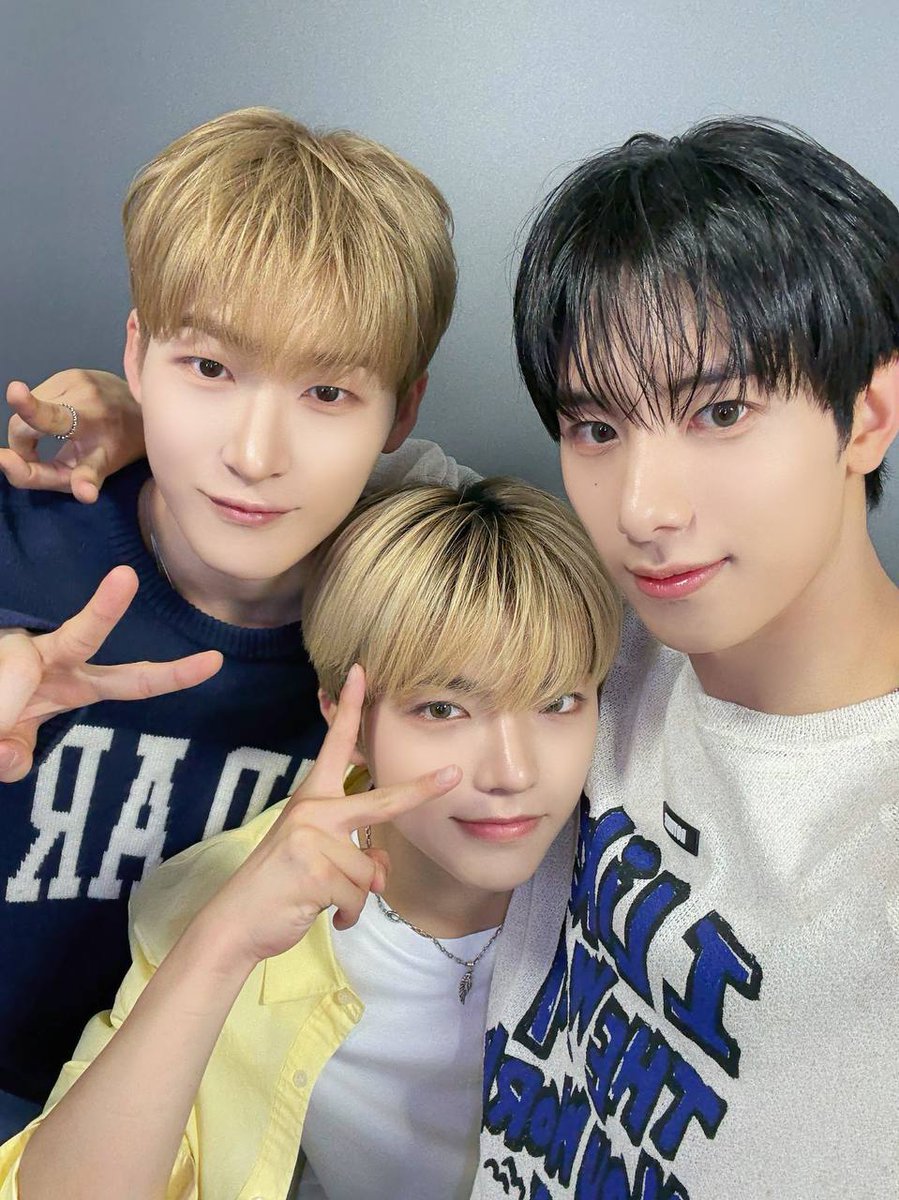 kunho_ours's tweet photo. 160825
Kunho bstage
Update
#KUNHO #ALLHOURS好きな人と繋がりたい #bstage #Minuts #Ukrainefandom #Ukraine_Allhours_sten
#b_stage
@kunho_ours https://t.co/L4FbqQekUl