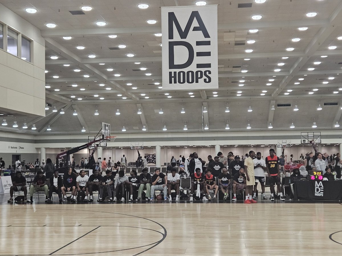 Team New England Basketball Club (@tnebballclub) on Twitter photo A summer was had….
Congrats to:
2027- <a href="/Theophilousedem/">Theophilous Edema</a> x <a href="/antvick13/">Anthony Vick III</a>
2026- <a href="/Jaeden_Roberts2/">Jaeden Roberts</a>
Earned not given🙌🏾
#TheHomeTeam A summer was had….
Congrats to:
2027- <a href="/Theophilousedem/">Theophilous Edema</a> x <a href="/antvick13/">Anthony Vick III</a>
2026- <a href="/Jaeden_Roberts2/">Jaeden Roberts</a>
Earned not given🙌🏾
#TheHomeTeam