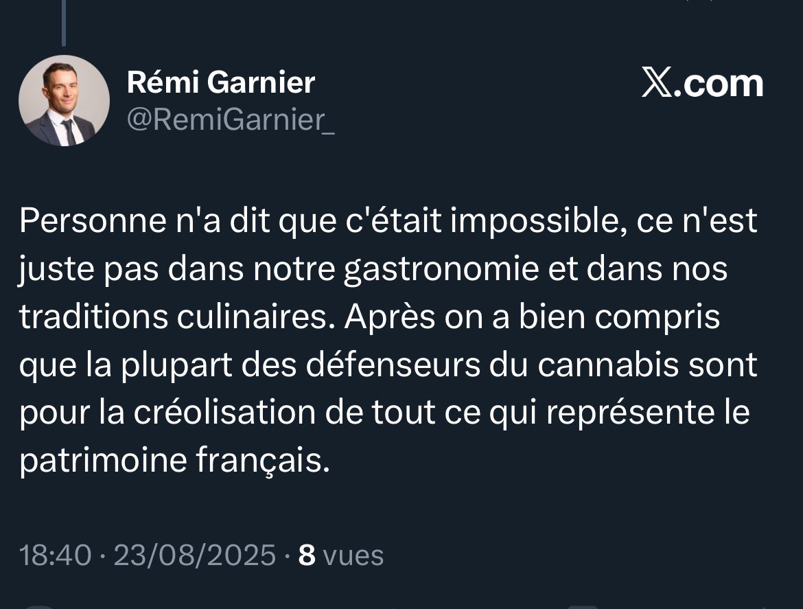 Weedweaz's tweet photo. Voilà ce qui se passe quand tu pousses un mec du FN dans ses retranchement … la creolisation par le cannabis ! Ces gros puants de racistes finissent toujours par se trahir https://t.co/iVzTRTNECW