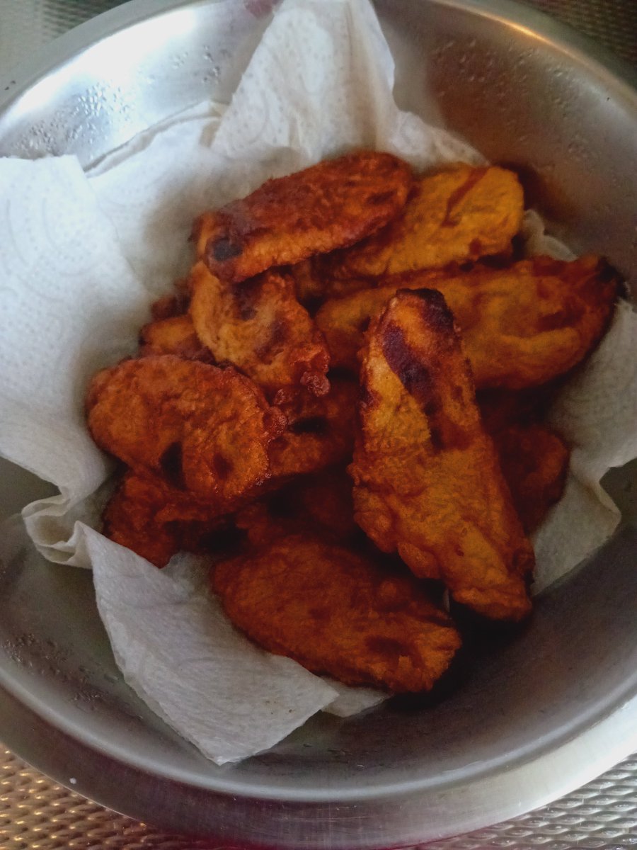 Lekker Surinaamse Baka Bana (gebakken banaan)😋