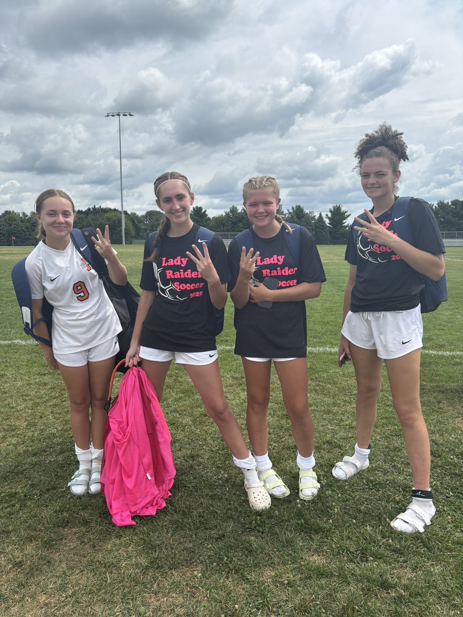 JV came away with the 1-0 W at Tri-West after the Varsity game! Chloe Verhey with the second game winner this season off of Mary Grace Smith’s great cross!