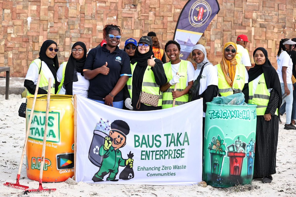 Dr Tayba Hatimy (@miss_baus) on Twitter photo Women at the frontline of change :
Our Baus Eco Champions & <a href="/TEAOceanFest/">TEAOceanFest</a> team prove that protecting our oceans begins with community action, proudly leading the fight against marine plastic pollution.
#TEAOF2025 Women at the frontline of change :
Our Baus Eco Champions & <a href="/TEAOceanFest/">TEAOceanFest</a> team prove that protecting our oceans begins with community action, proudly leading the fight against marine plastic pollution.
#TEAOF2025