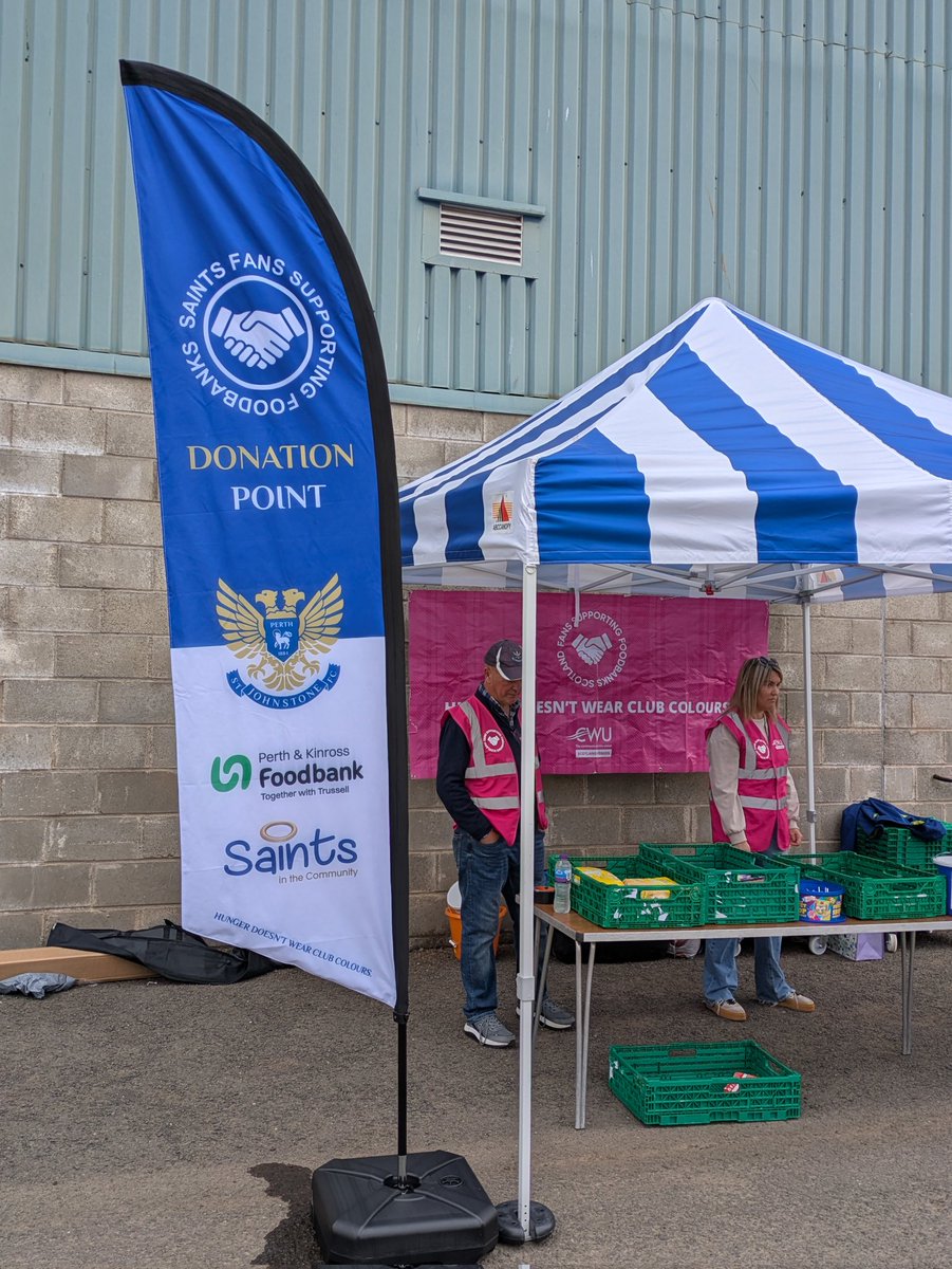 A massive thanks to CEO Matty Souter and his staff at RYSE, Blairgowrie, for the superb design &amp; super generous donation of our new Donation Point flag. We think it looks fantastic 👏👏👏
#OneClubOneCityOneCommunity