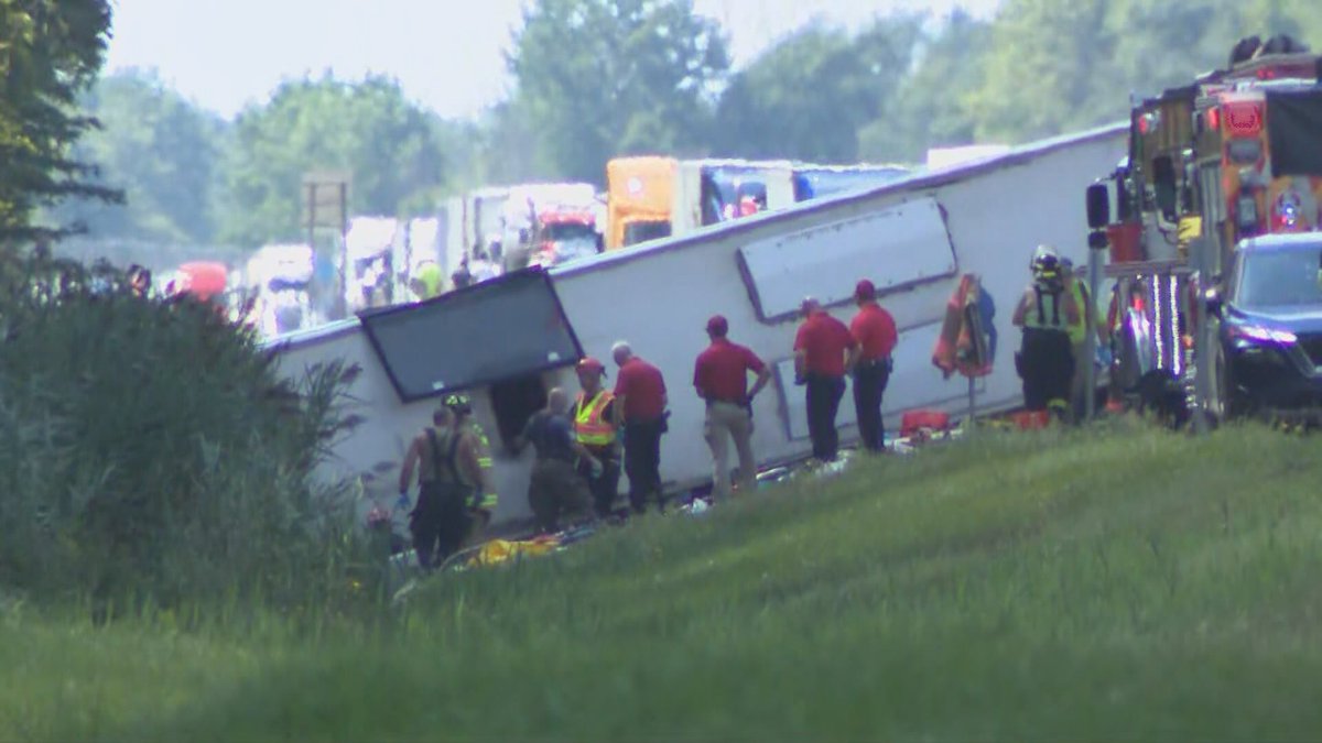 The <a href="/NTSB/">NTSB</a> is set to hold a press conference at 4 p.m. in Cheektowaga to discuss the early stages of their investigation.

<a href="/WGRZ/">WGRZ</a>