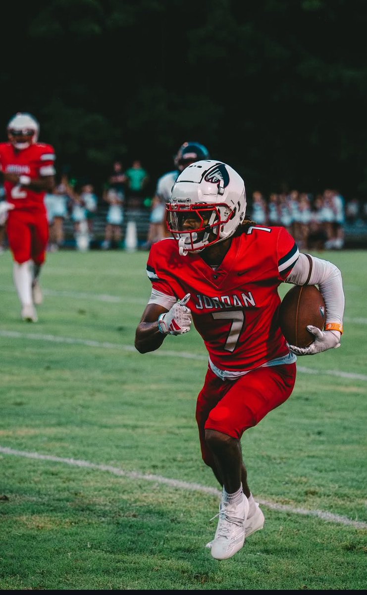 De’AndreEvans tweet media