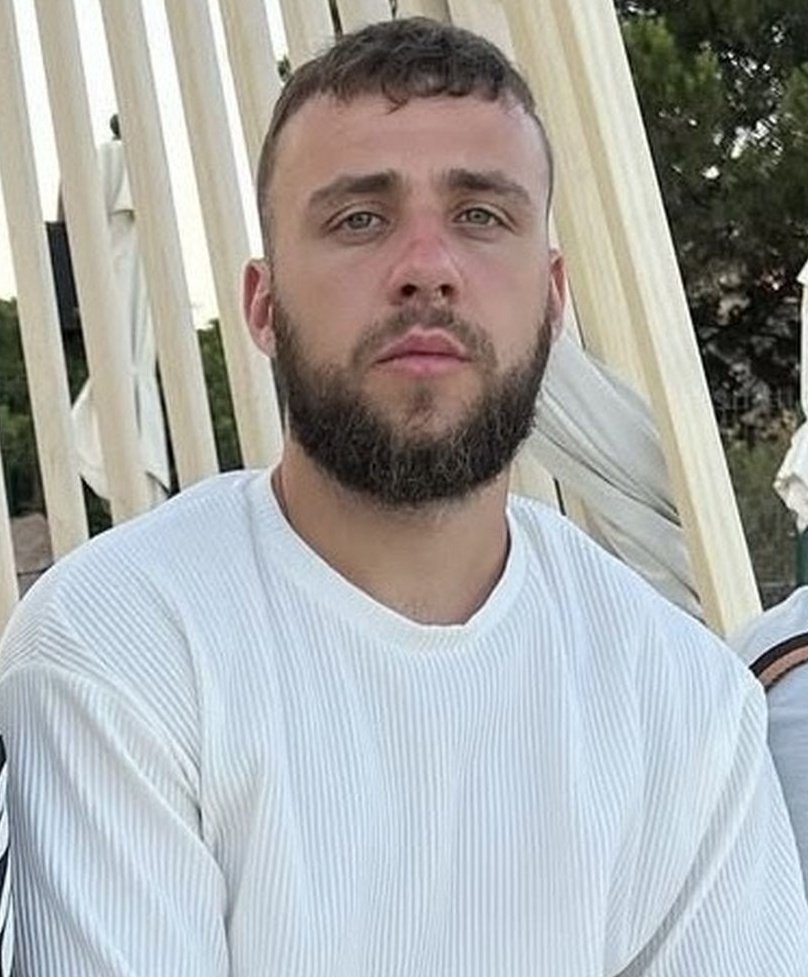 🇫🇷 FLASH | Le streamer et humoriste Owen Cenazandotti, alias @Narutovie, sera le candidat de LFI pour la prochaine législative partielle de Nice.