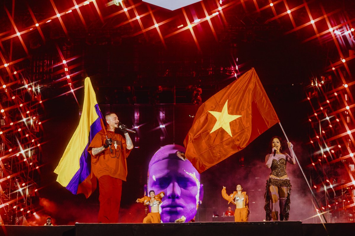 El niño de Medellín en Vietnam 🇻🇳🙏
Cậu bé Medellín tại Việt Nam 🇻🇳🙏