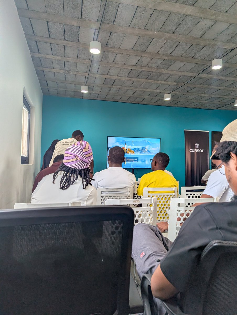 codemintah's tweet image. Great time at the Cursor Meetup connecting with brilliant minds. Also had the chance to demo my project Mintah De Condenser — a tool that compresses videos by up to 90% while keeping top quality.
Check it out 👉 mintah-de-condenser.vercel.app
#CursorMeetup #Web #Innovation #VideoTools