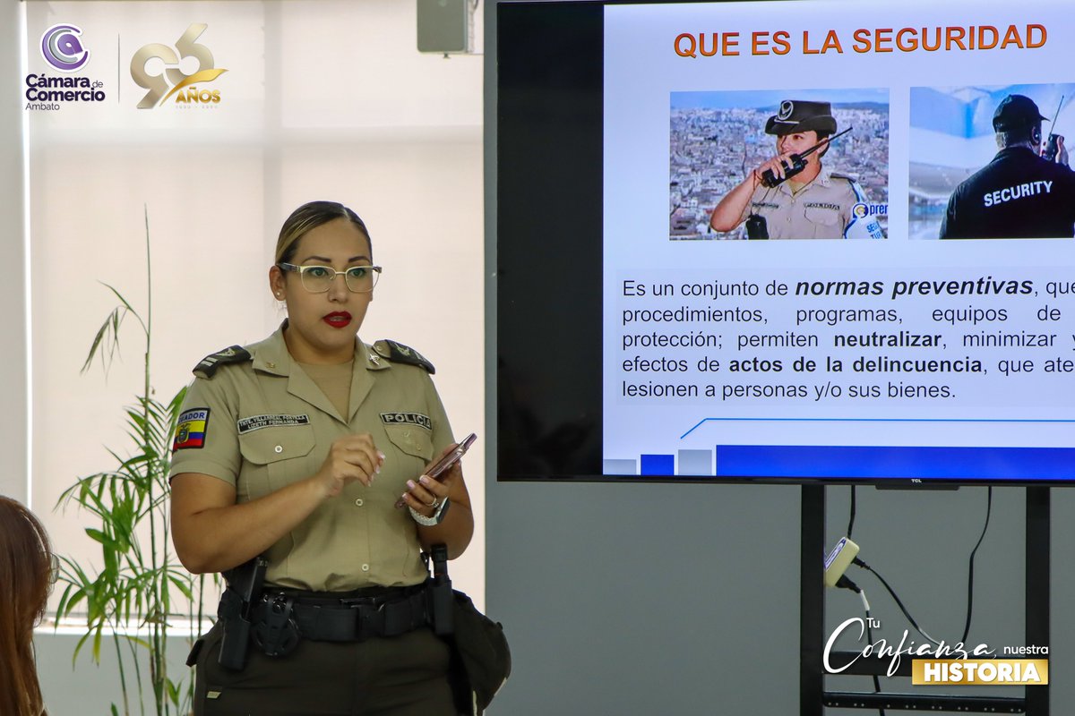 🎯 #AccionesCCA | Comprometidos con el comercio formal

Se desarrolló una Asesoría junto a SENAE, SRI y Policía Nacional. en el marco de la campaña “Regreso a Clases #YoSoyFormal”

💡 Se abordaron temas clave como importación legal, formalización de negocios, tributos y seguridad