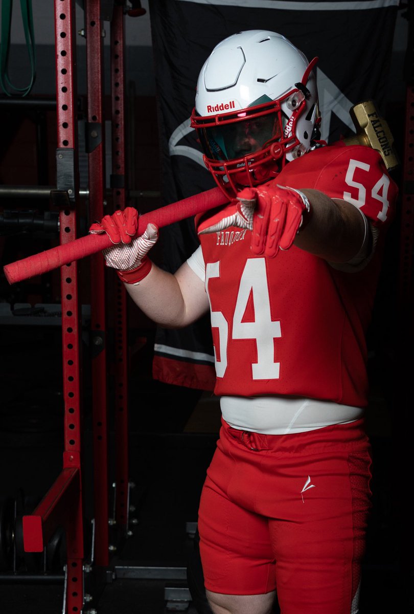 Huge shout out to Heather DeFriest for our media day pictures! These are just a few of the great shots she got of our players.

#Team62 #DirtyBirds #BAM