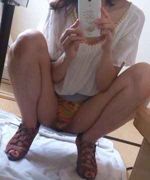 ムラムラしてたらとりあえずここ。 ⇒ tinyurl.com/mt2smbdm あたしみたいな子が性欲とストレス発散してるよ♡ 最初は抵抗あるかもだけど、ここは初心者向けだから無料体験してみれば？