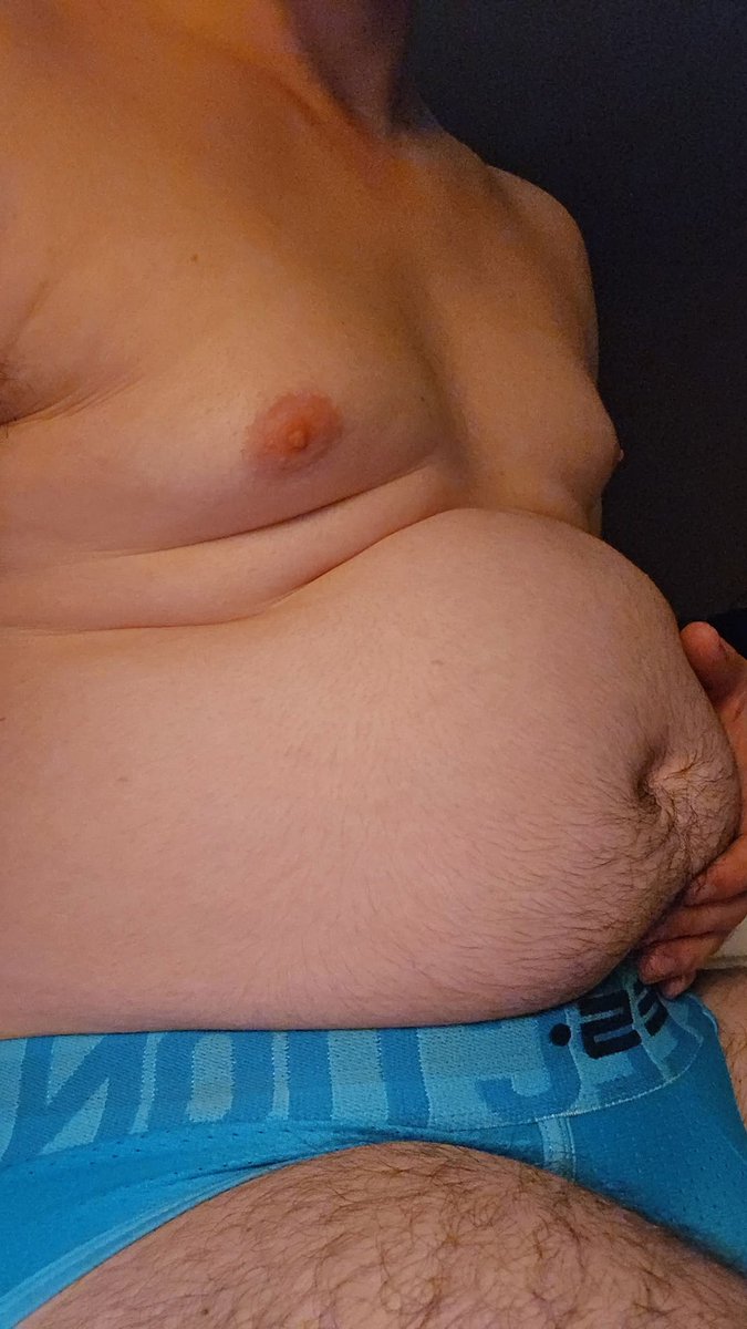 I'm both of these at the same time btw 🤷🤷💪💪