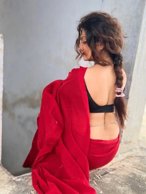 muthalbo's tweet image. Sanam Joshi  #SanamJoshi