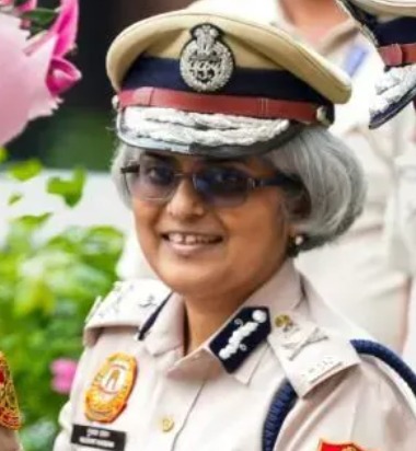 MBureaucrats's tweet image. Nuzhat Hassan Appointed DG, Home Guards, Delhi Government

Nuzhat Hassan, a senior #IPS officer of the 1991 #AGMUT cadre, has been appointed as the Director General of Home Guards, Government of Delhi.

Prior to this assignment, she was serving as Special Commissioner of Police